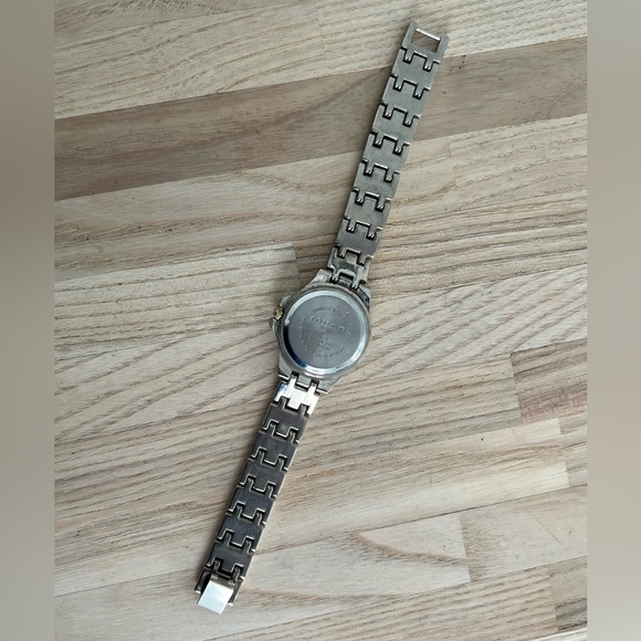 Milan Ladies Watch Two Tone Bracelet Silver Dial Date Window - Picture 9 of 11